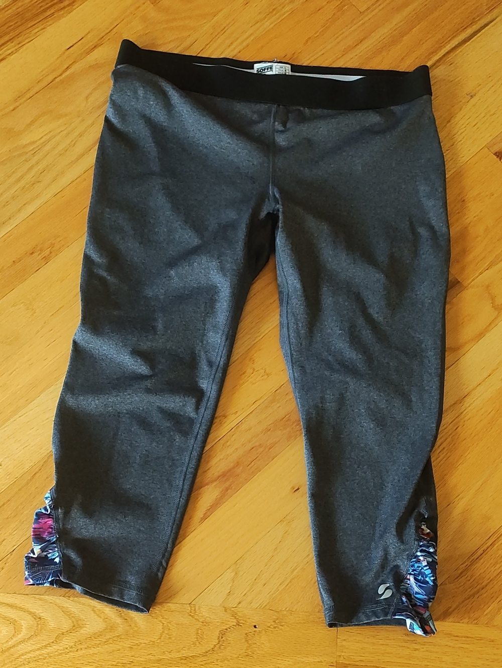 Soffe Charcoal Gray Capri Leggings with Floral Ruffle Hem